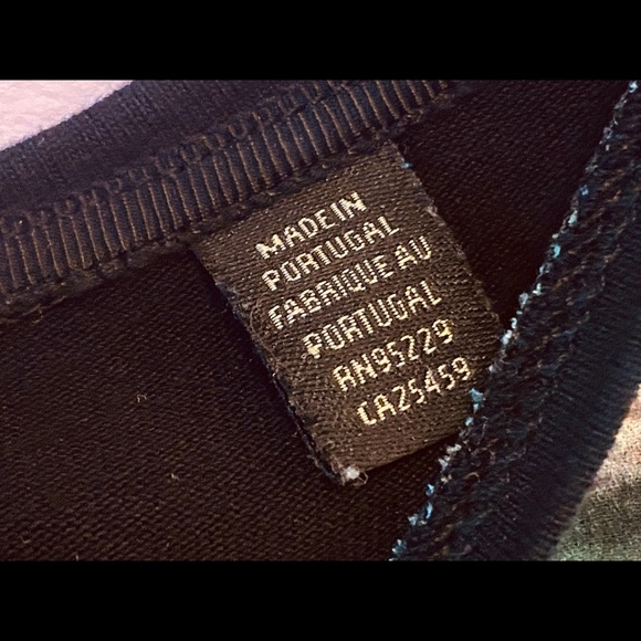 Gorgeous Black 🦅 Bird Ted Baker London & Floral🌺 Print Sleeveless Blouse - Picture 13 of 16